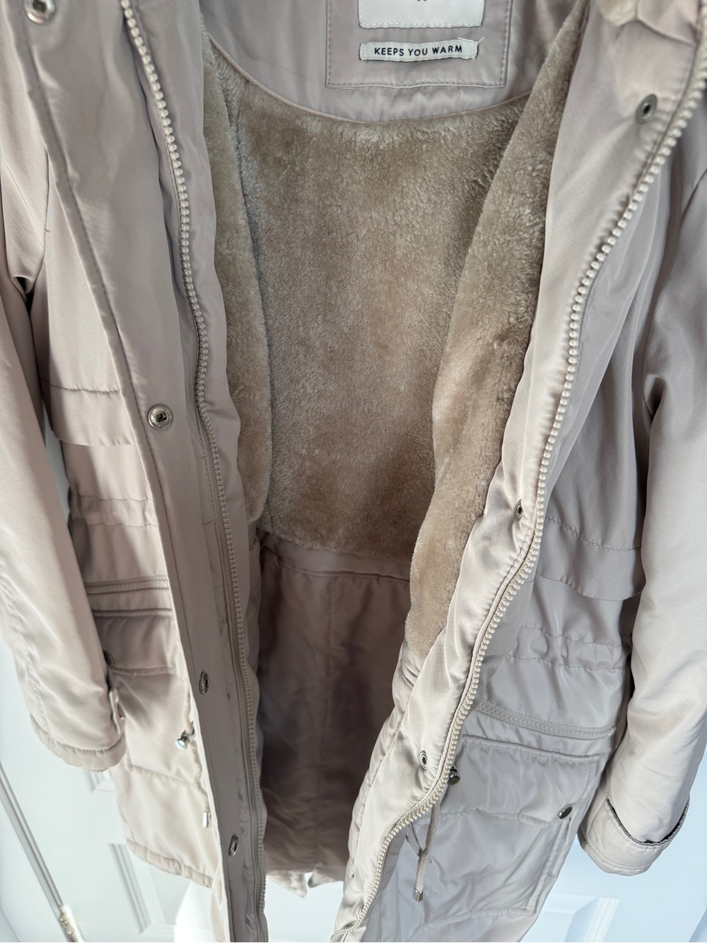 Women’s Insulated Parka Jacket - Keeps You Warm - Light Beige